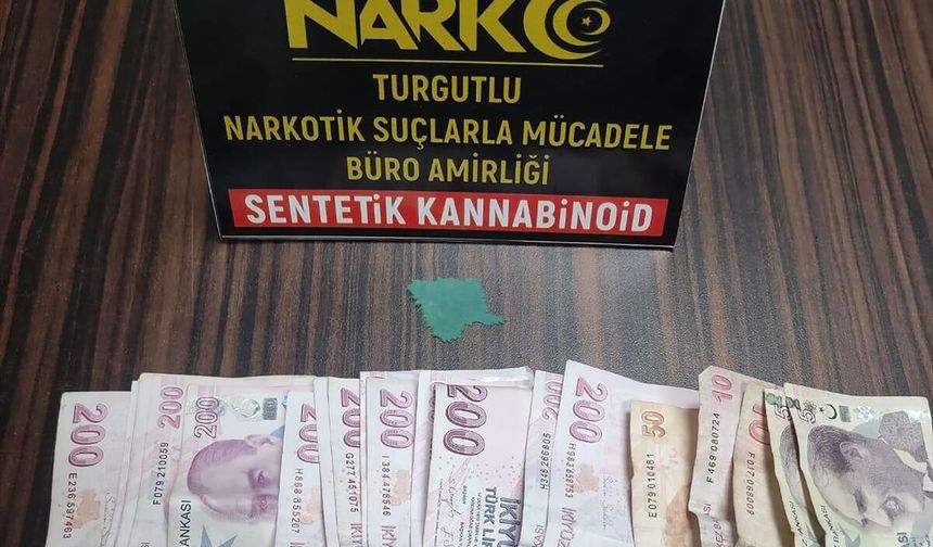 Manisa'da zehir baskını: Torbacı tutuklandı!