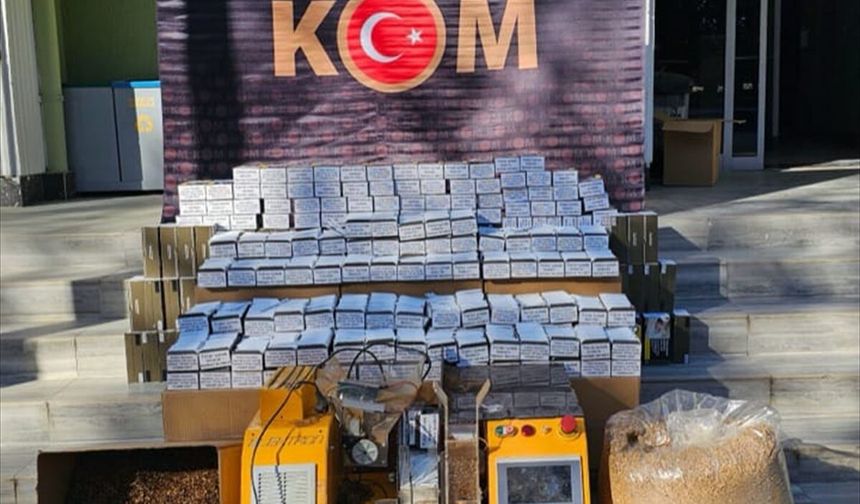 Uşak'da dev kaçak sigara baskını: 66 bin makaron ele geçirildi!