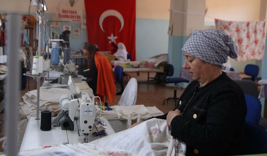 Emekli olunca köşesine çekilmedi, kadınlara umut oldu