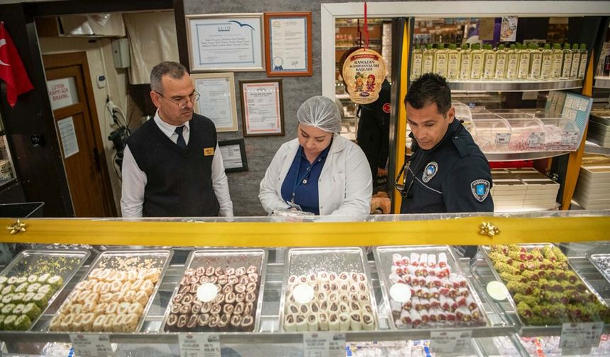 Kuşadası Belediyesi'nden bayram denetimi