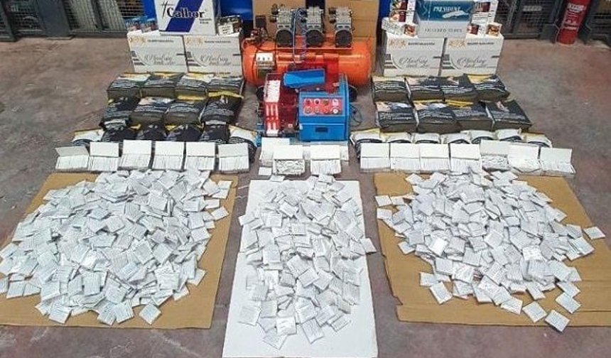 Denizli'de 5 milyon 600 bin makaron ele geçirildi