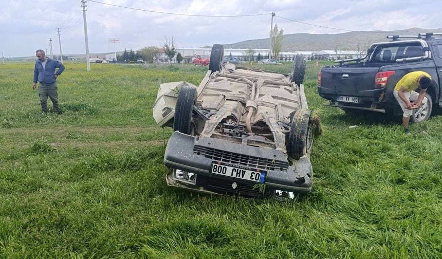 Otomobil şarampole devrildi: 1 kişi öldü, 4 kişi yaralandı!