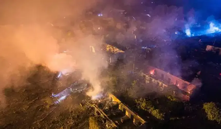 Havai fişek fabrikasında patlama: 21 ölü, 61 yaralı!
