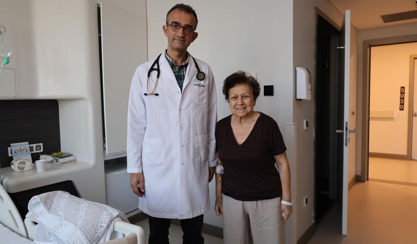 Ameliyatsız mitral kapak müdahalesiyle sağlığına kavuştu