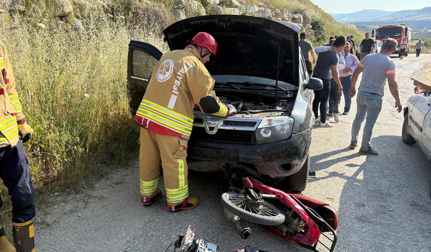 Manisa'da trafik kazası: 18 yaşındaki genç ölümden döndü