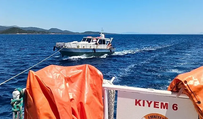 Bodrum'da sürüklenen tekne kurtarıldı
