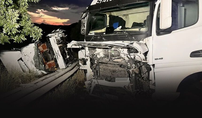 İzmir yolunda feci kaza... Kontrolden çıkan TIR diğer TIR'la çarpıştı
