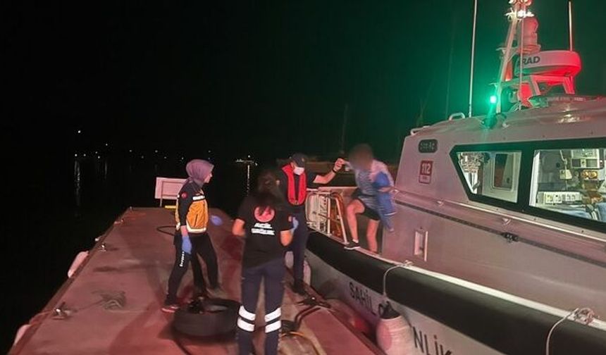 Marmaris açıklarında özel teknede rahatsızlanan kişiye tıbbi tahliye