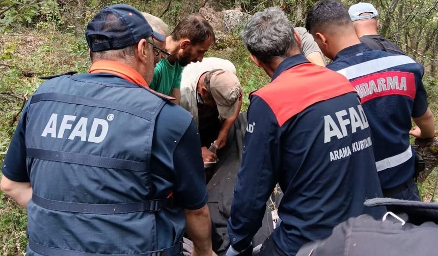 Kayalıklardan düşen sağlık teknisyeni hayatını kaybetti!