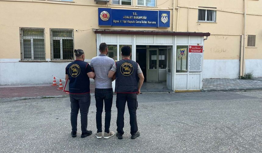 Uşak'ta çeşitli suçlardan aranan 63 kişi yakalandı: 30'u tutuklandı