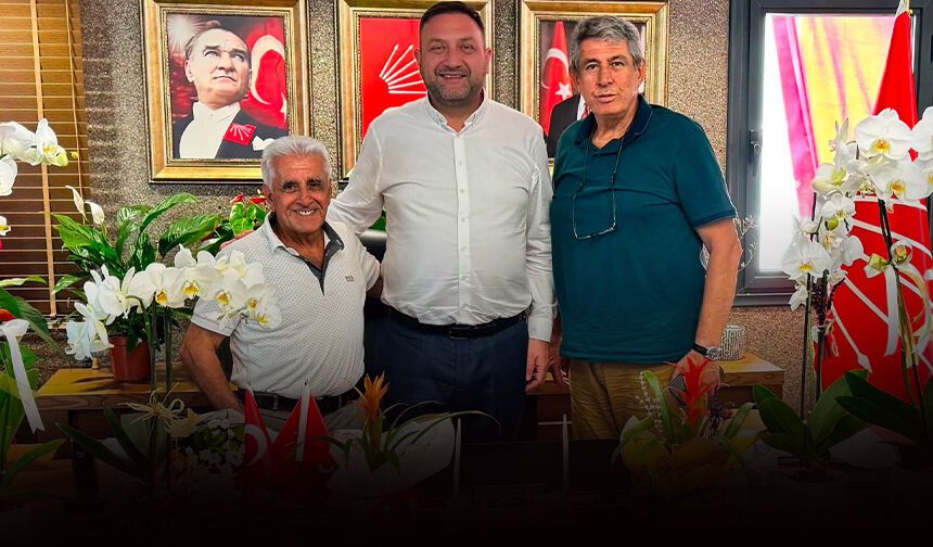 Balçova’da 3 dönem belediye başkanlığı yapan Çalkaya, Gümrükçü'yü ziyaret etti!