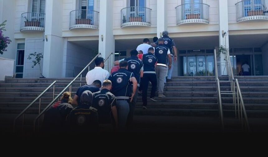 Göçmen kaçakçılarına darbe! Yakalanan 7 şüpheli tutuklandı