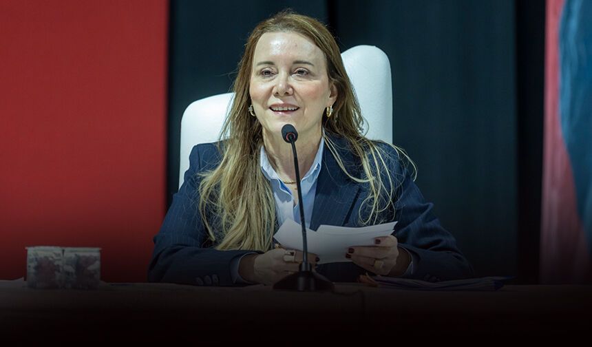 Konak’ta gündem tabela düzenlemesi: Her şeyi zapturapt altına alacağız!
