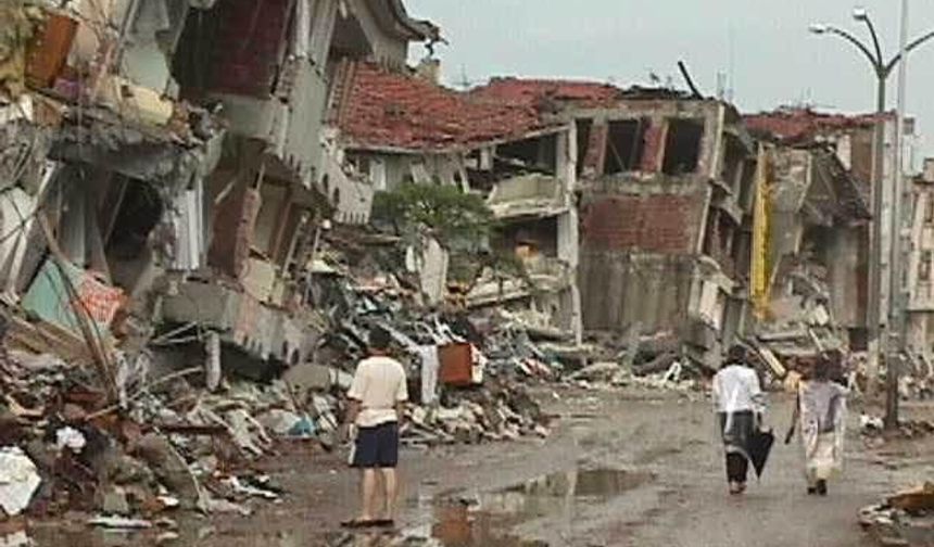 27 yıl sonra bile o gecenin sesini duyuyorlar: 17 Ağustos onların hafızasından silinmedi