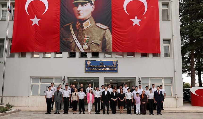 Afyonkarahisar'da terfi alan jandarma personeline rütbe töreni