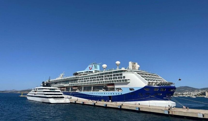 Bodrum'a 3 kruvaziyer gemisiyle 293 turist geldi