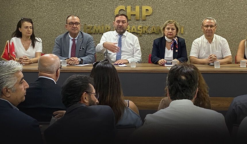 CHP İzmir'in ikinci zirvesinde Gümrükçü'den dikkat çeken açıklamalar!