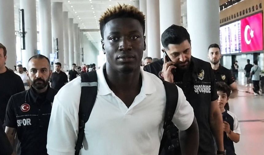 Kojo Peprah Oppong, Fenerbahçe için İstanbul'da