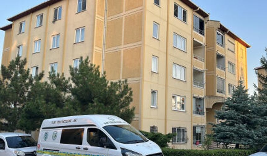 Havalandırma boşluğuna düşen çocuk ağır yaralandı