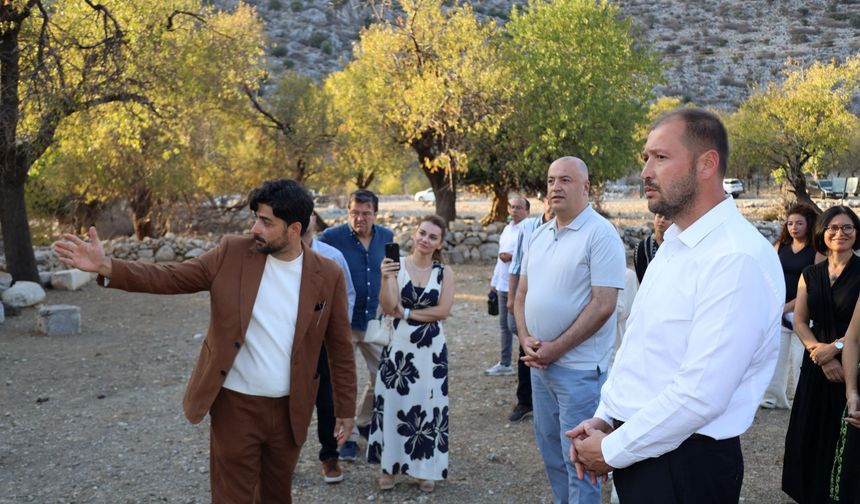 İzmir'de arkeoloji ile gastronomi aynı sofrada buluştu!