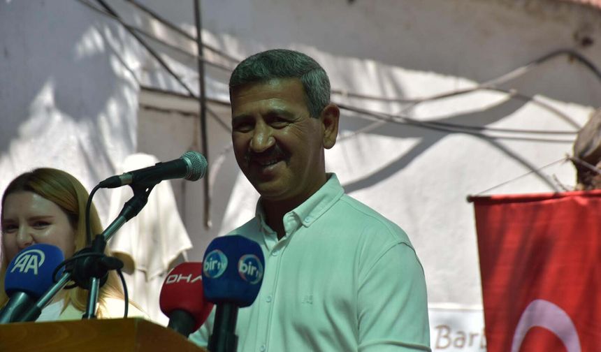 'En İyi Turizm Köyü' seçilen Barbaros'a plaket