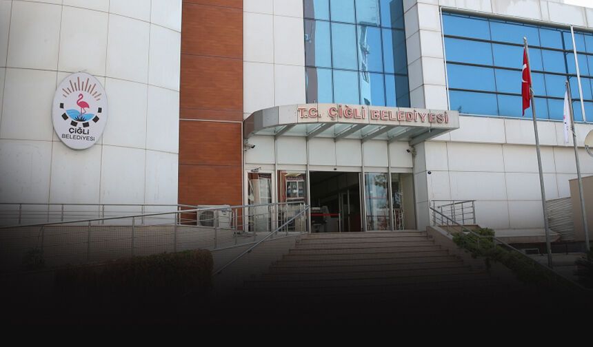 Yıldız’ın AK Parti’ye geçişi 2.5 yıl öncesini hatırlattı... Çiğli’de aday 'değişti' her şey 'değişti!'