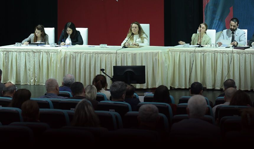 Konak Meclisi’nde Alsancak ve Yenidoğan için imar mesaisi