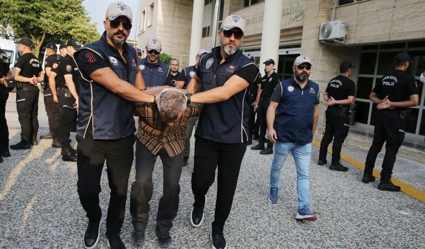 Suikast timindeki firariye yardım eden 10 kişiye operasyon!