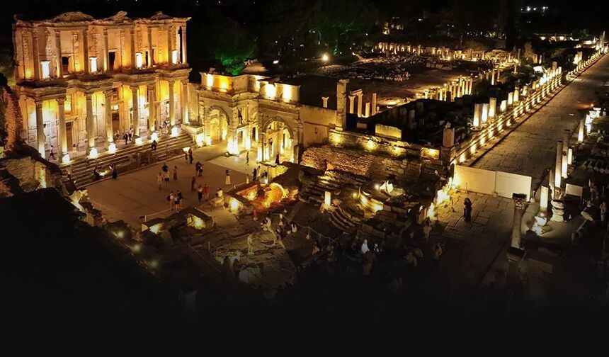 Türkiye’nin kültür turizmi rekorunda Efes damgası: 2,5 milyondan fazla kişi ziyaret etti!