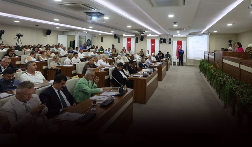 Çoğunluk Cumhur İttifakı'na geçti: Karabağlar Meclisi'nde flaş istifa!