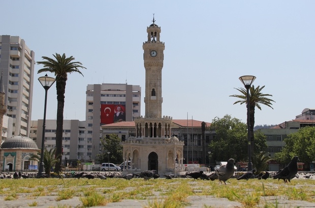 İzmir'in Koronavirüs haritası güncellendi... İşte ilçe ilçe son durum!