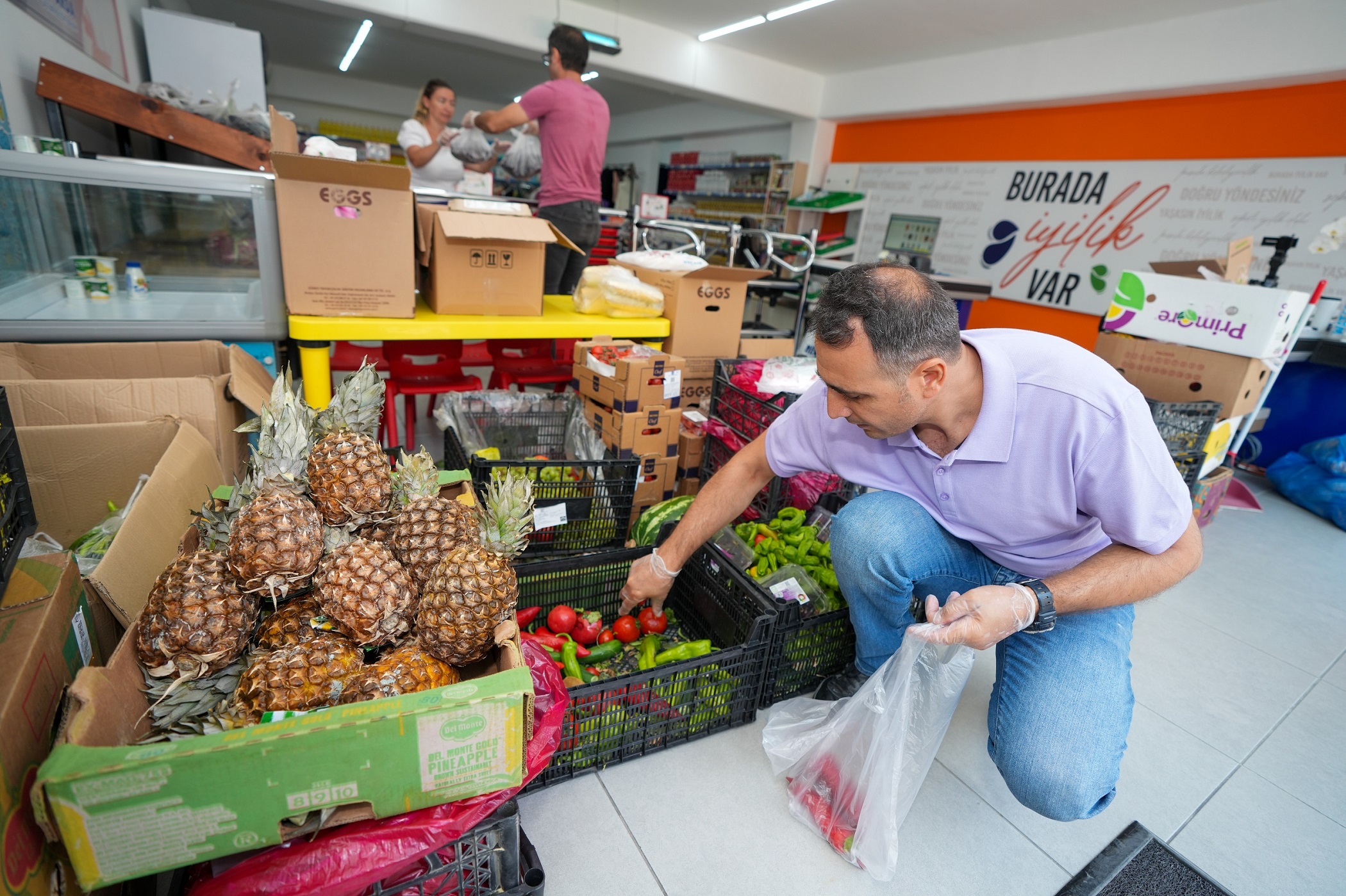 Sosyal Market 3 yılda bin 31 aileye destek oldu (2)