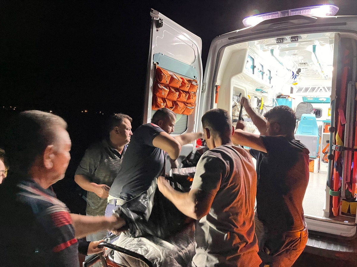 AA-20231009-32357472-32357471-MUGLADA_BIR_KISI_BALIK_URETIM_HAVUZUNDA_OLU_BULUNDU