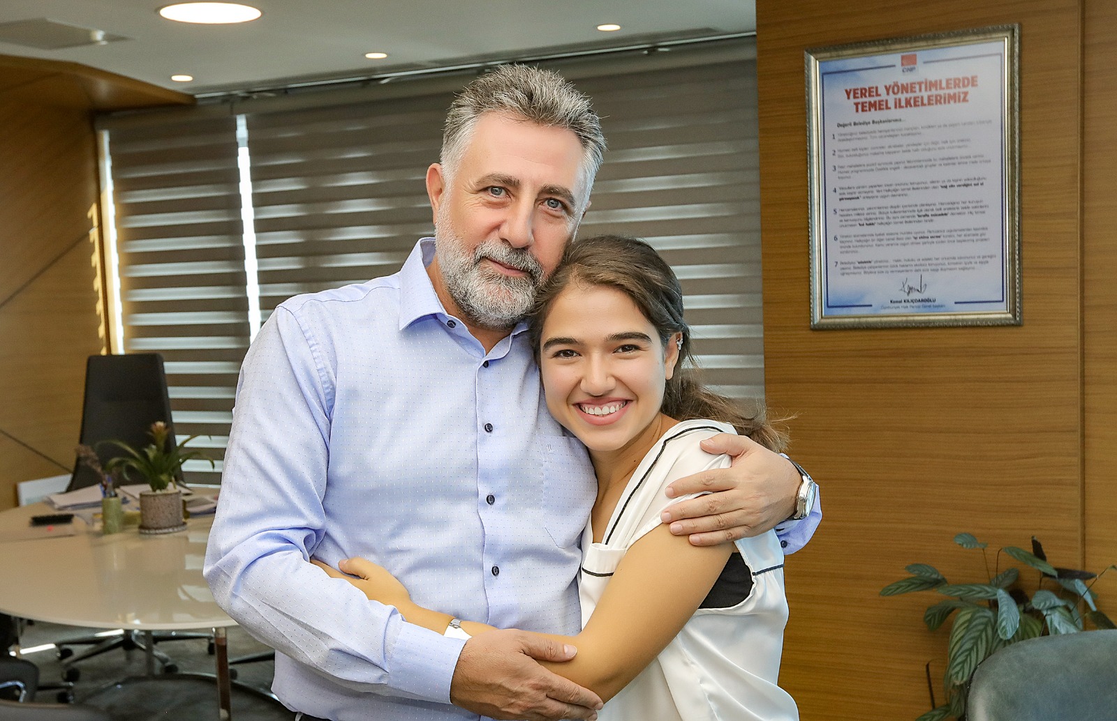 Bayraklı Uluslararası Homeros Festivali’nden bir yıldız doğdu (2)