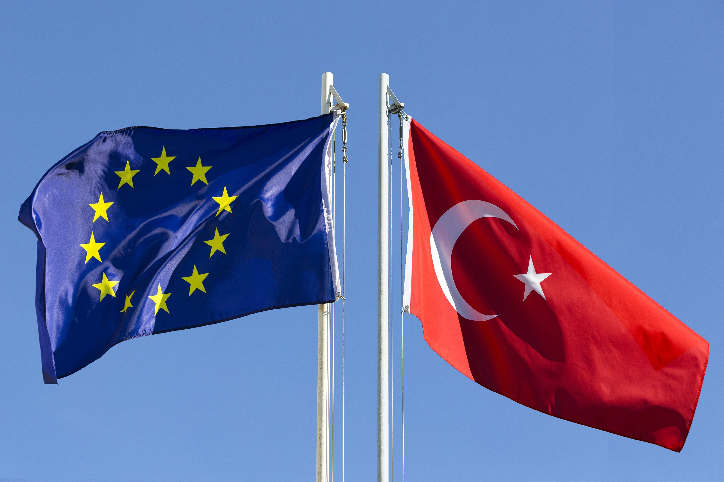 1699949409_EU_TUR_FLAG