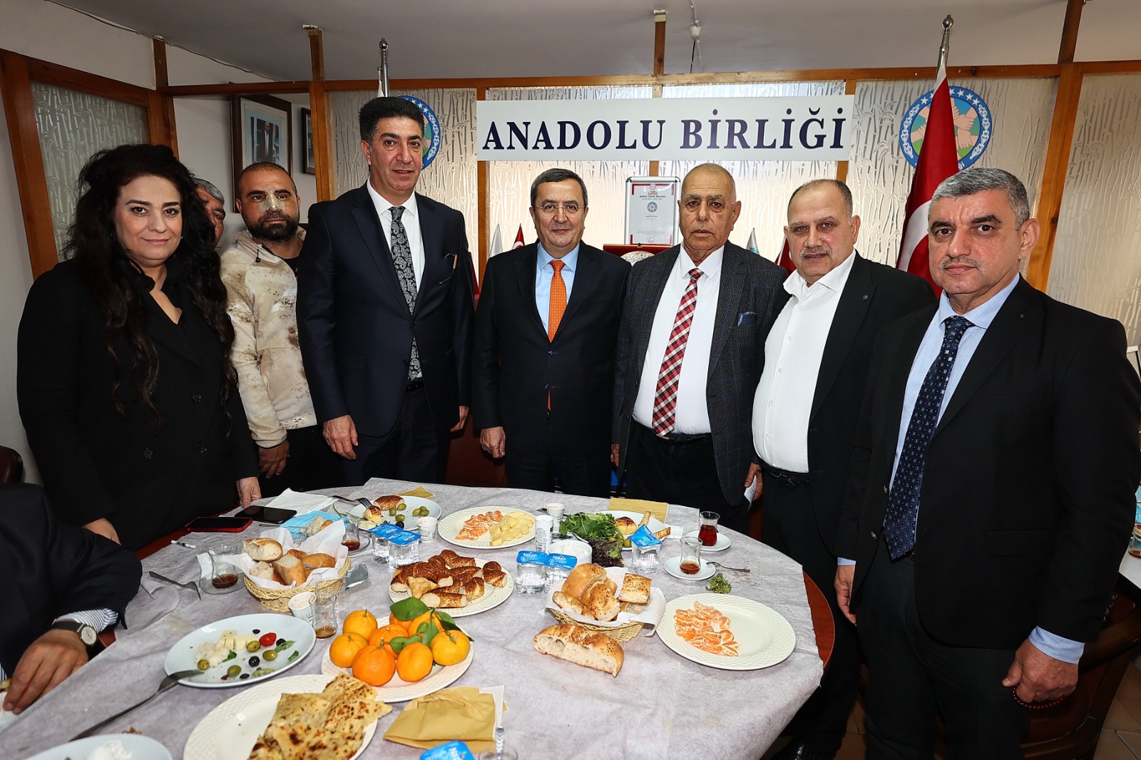 Anadolu Birliğinden Başkan Batur’a tam destek (3)