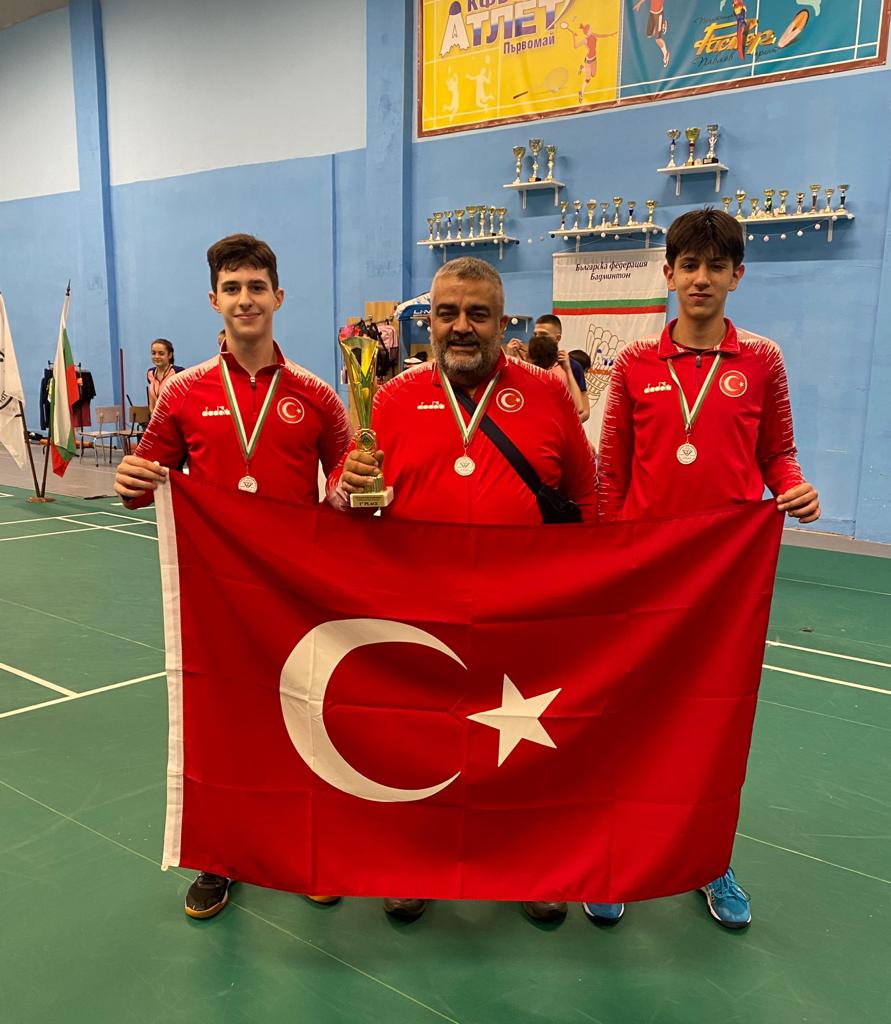 Badminton Takımı Milli Başarı - 1