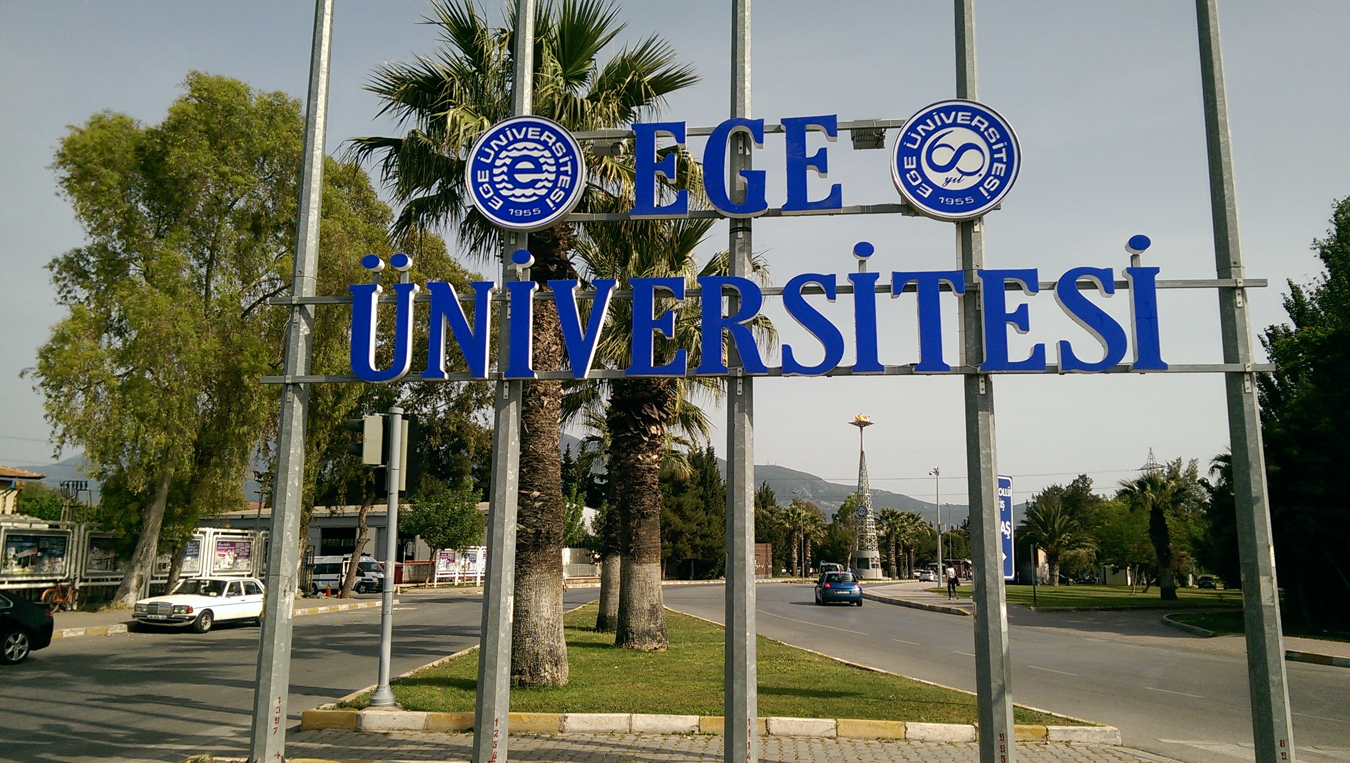 ege_universitesi-giriş