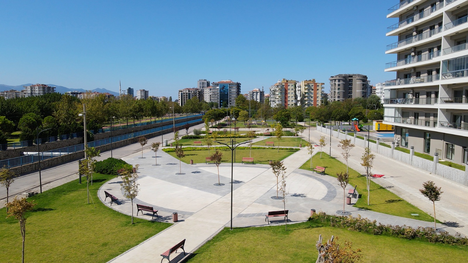 İzmir’in en güzel parkları Bayraklı’da (4)
