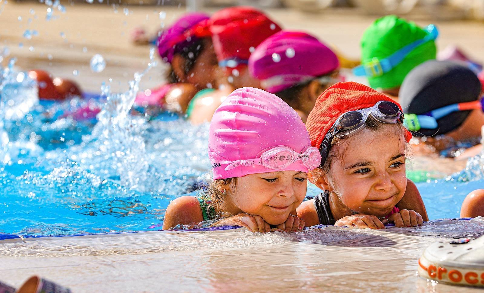 Bayraklı'da Çocuklar Için Yüzme Kursu (5)