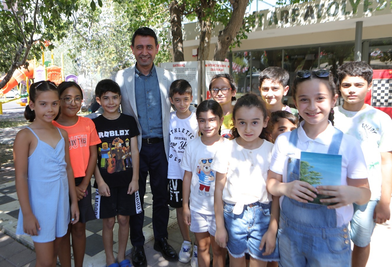 Bayraklı Sokak Şenliği’ne Hazırlanıyor (4)