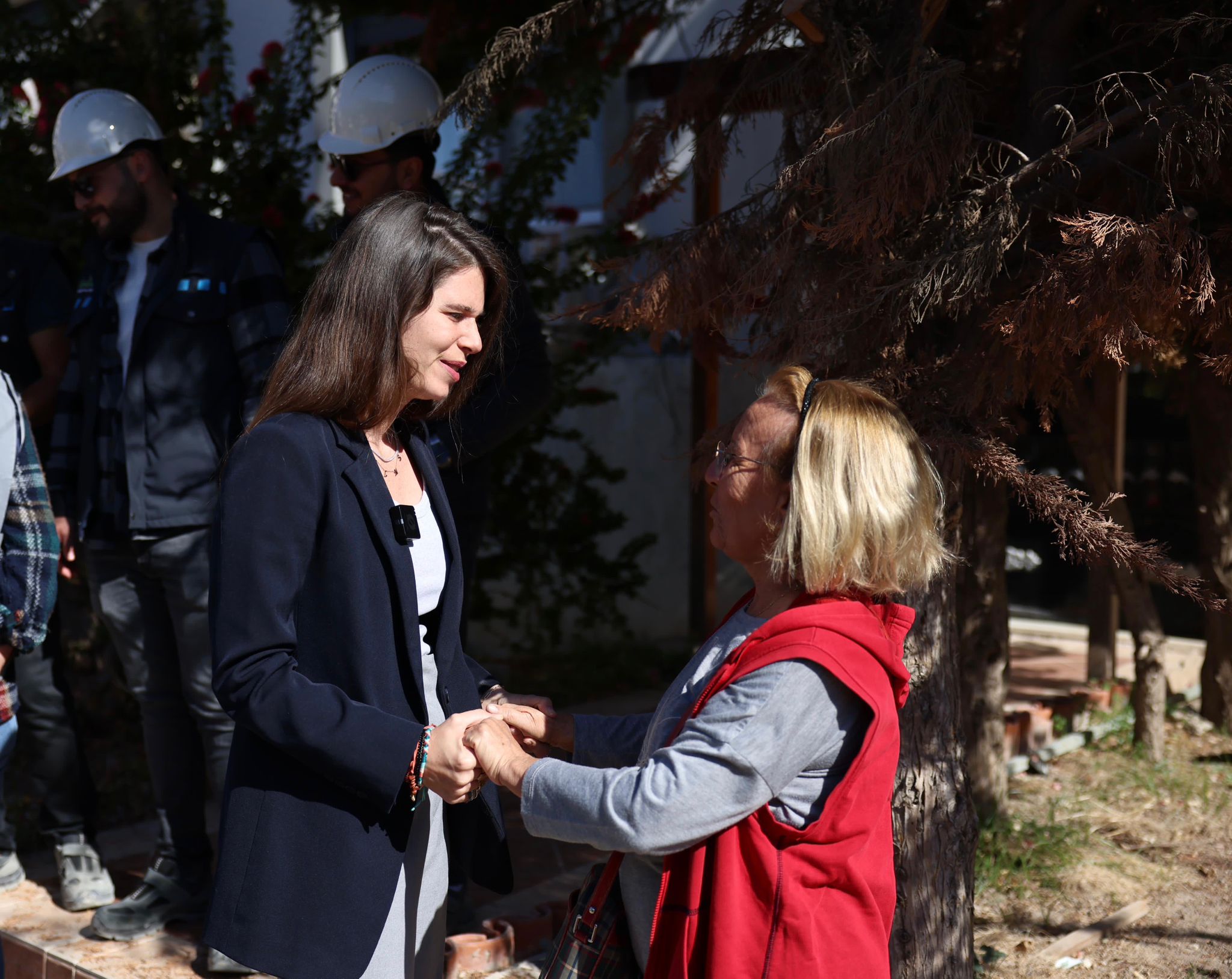 Çeşme’de Doğal Gaz Çalışmalarında Ilk Kazma Vuruldu 5