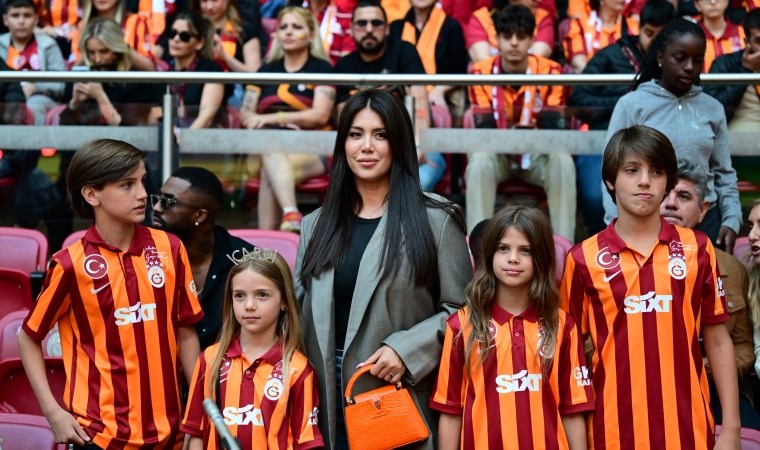 203006629 Wanda Nara Galatasaray