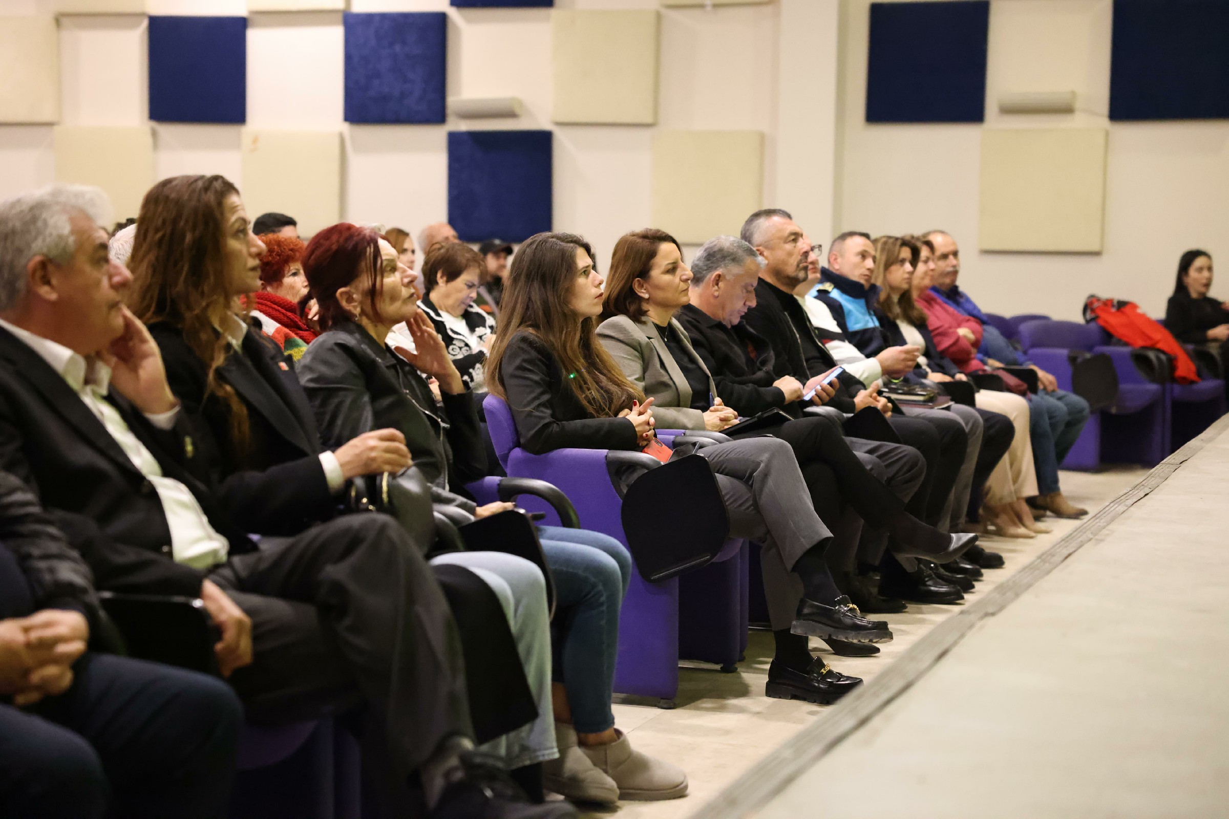 Çeşme’de Temel Afet Bilinci Semineri Gerçekleştirildi 3