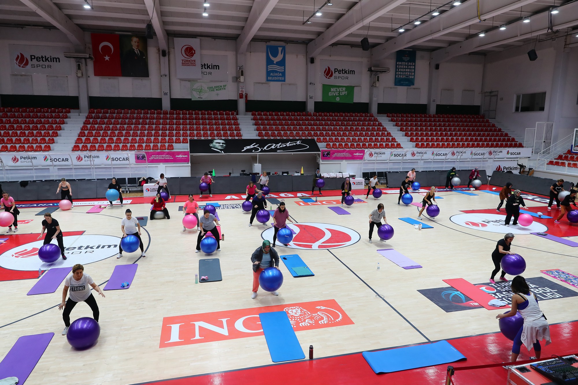 1 Aliağa Belediyesi’nden Kadınlara Özel Pilates Ve Aerobik Kursu