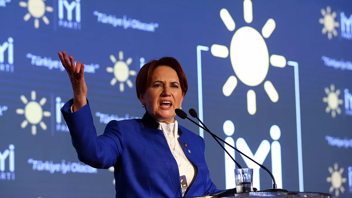 Meral Aksener Izmir