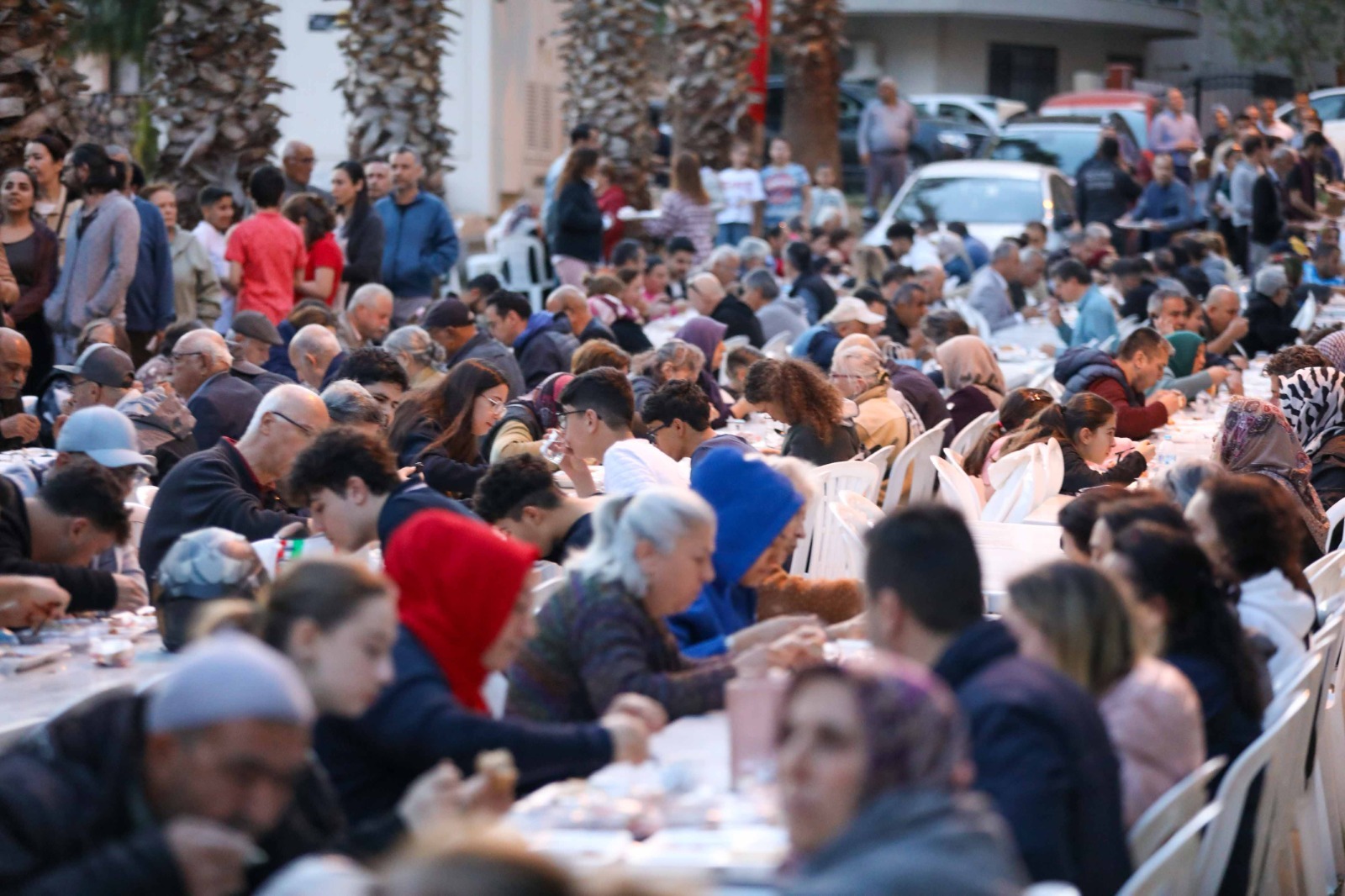 Belediye Başkanı Görkem Duman'dan Iftar Daveti 04