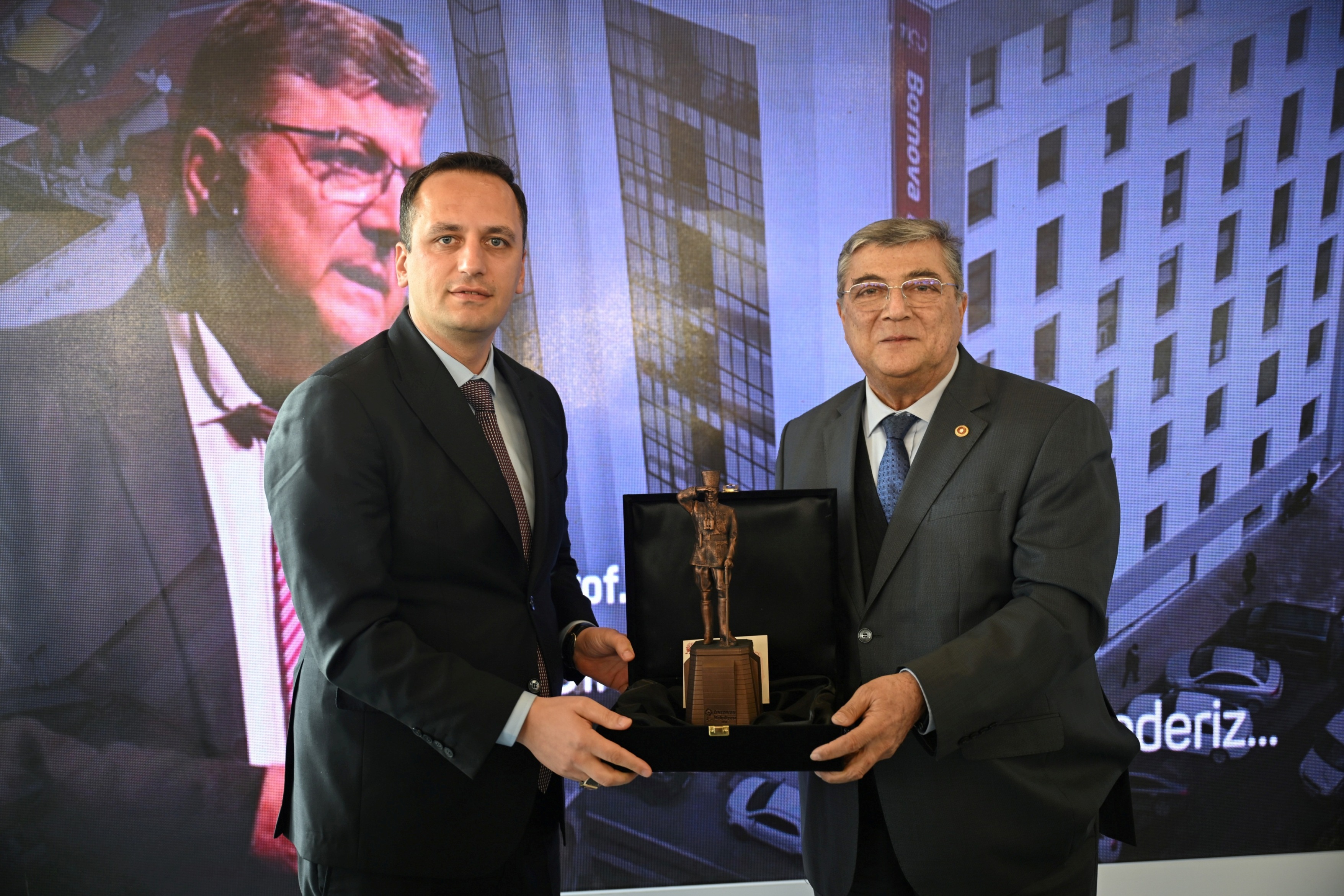 Sındır'ın ismi Bornova'da yaşayacak!