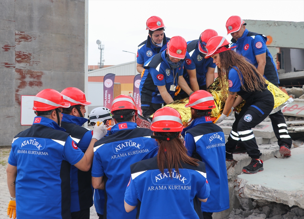 A A 20250515 37957056 37957037 I Z M I R D E S A G L I K C I L A R A F E T L E R D E D E C A N K U R T A R M A K I C I N A R A M A K U R T A R M A E K I B I K U R D U