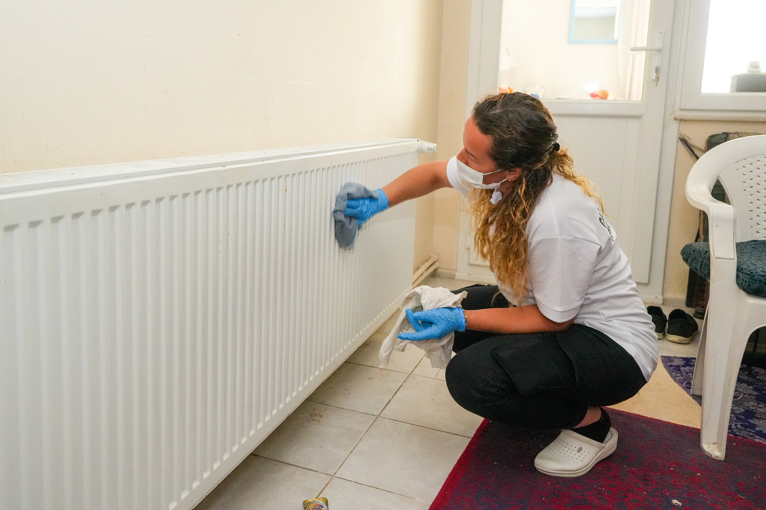 Gaziemir Belediyesi’nden 98 Hanede Temizlik Hizmeti (7)